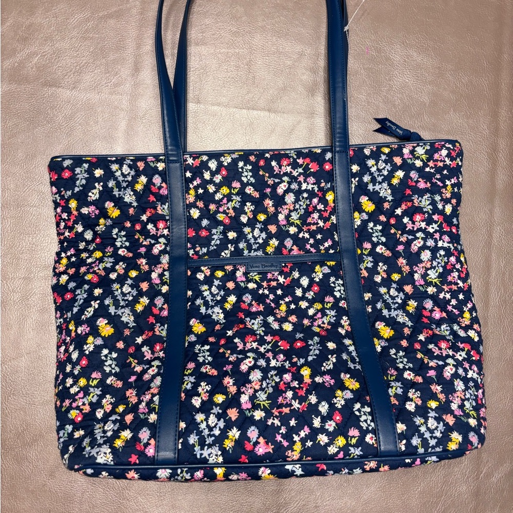 Vera Bradley Midnight Floral Tote - Picture 5 of 6